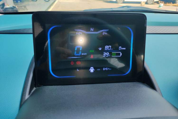 Used CHANGAN NEVO Lumin 2022 210km Sweet Edition Instrument Cluster