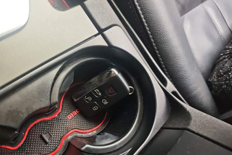 Used Land Rover Discovery 2014 3.0 SDV6 HSE Diesel Edition
