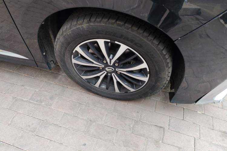 Used GAC Trumpchi M8 2021 Lingxiu Series 390T Deluxe Edition Right Front Wheel Hub