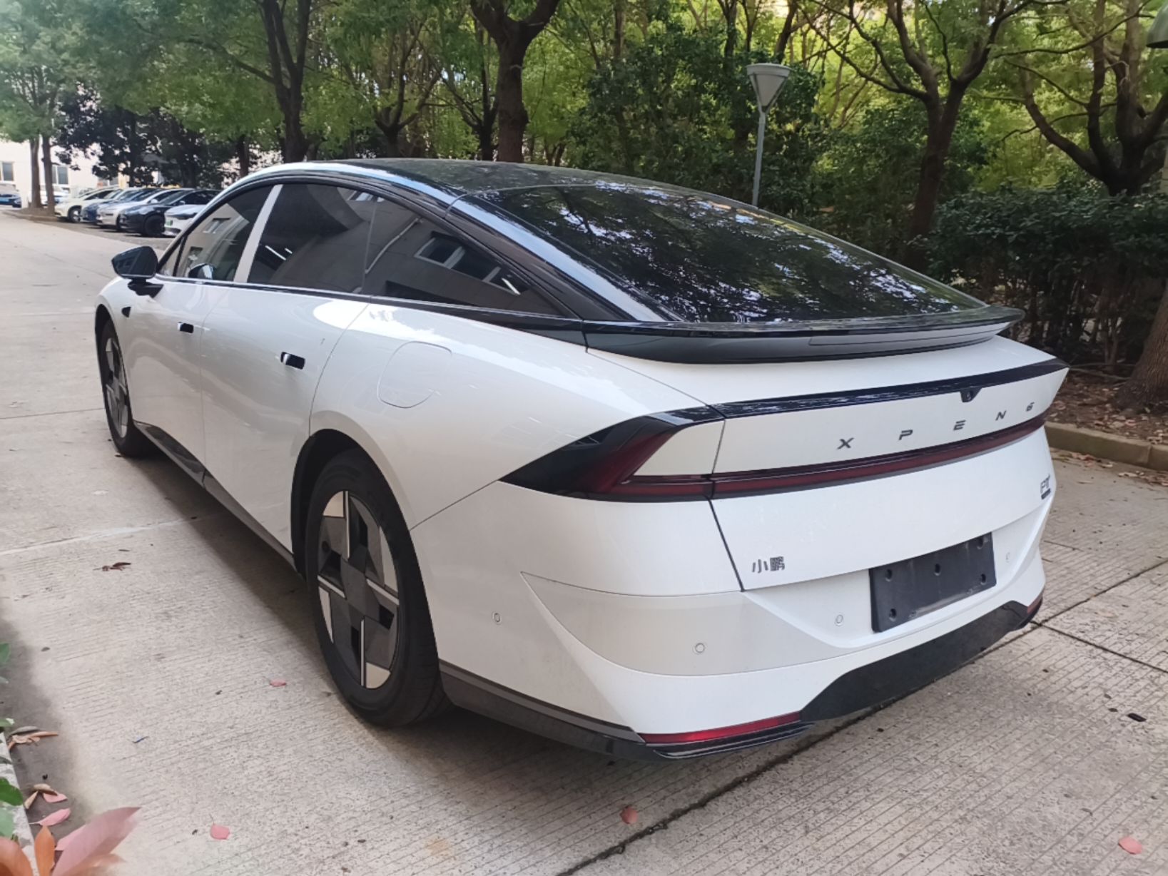 XPeng P7+ 2026 Model, Range-Extended 1550 Max Tech Edition — снимка 4