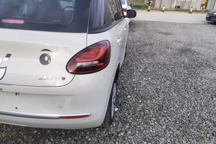 Used Wuling Bingo 2023 333 km Fast-Share Version Right Rear Taillight