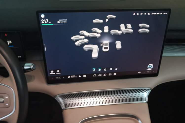 Used XPeng X9 2024 640 All-Wheel Drive High-Performance Max
