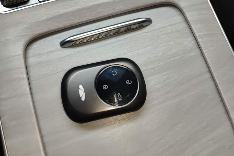 Used Chery Fengyun A8 2025 145 Luxury Edition Interior 1