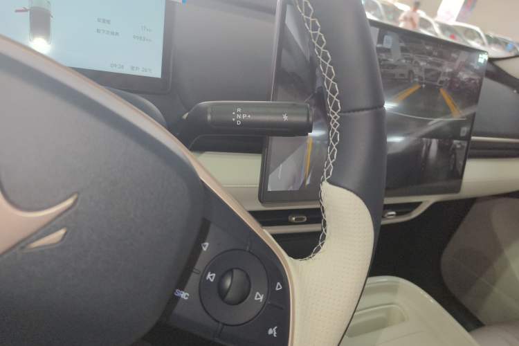 Used ARCFOX T1 2025 Model 425 PRO
