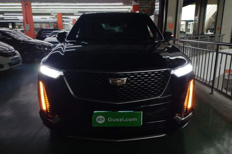 Used Cadillac XT6 2021 28T Six-Seater Luxury Version Front