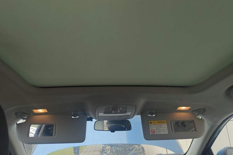 Used Roewe RX5 2018 20T Two-Wheel Drive Automatic Flagship Edition