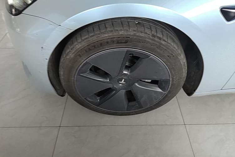 Used Tesla Model 3 2022 Rear-Wheel-Drive Version
