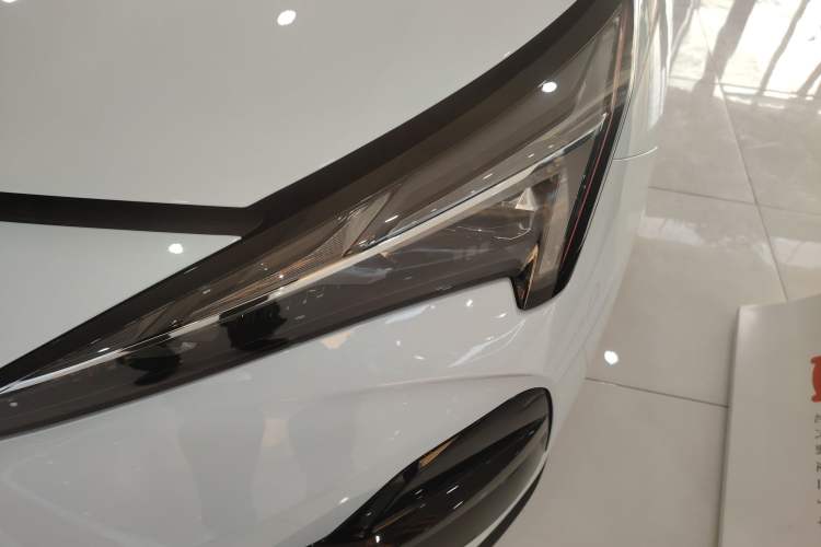 Used ARCFOX Alpha T5 2024 520 MAX