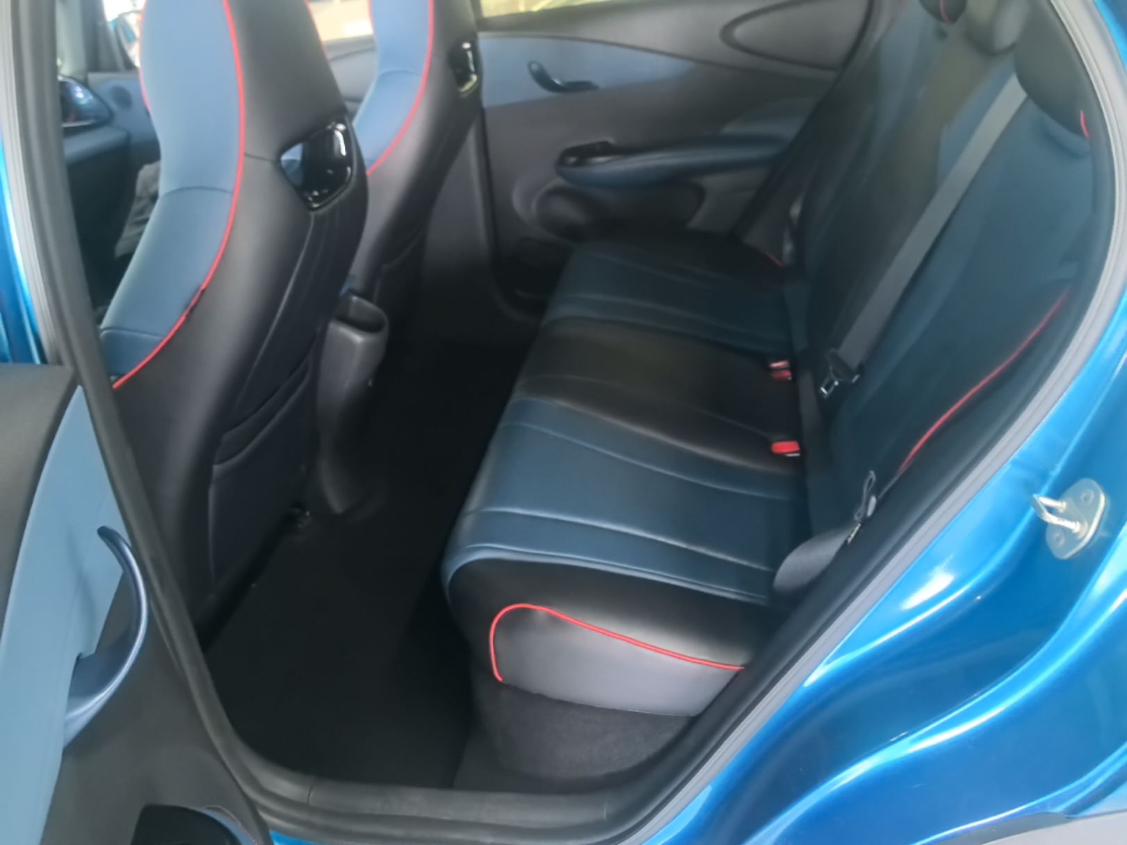 BYD Dolphin 2021 405 km Fashion Edition — снимка 20