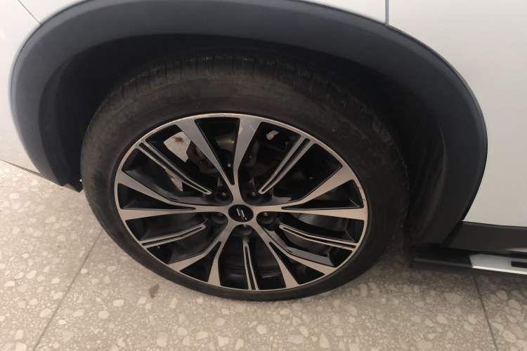 Used CHANGAN OSHAN X7 2020 1.5T Automatic Parking with Facial Recognition – Spacey & Carefree Edition
