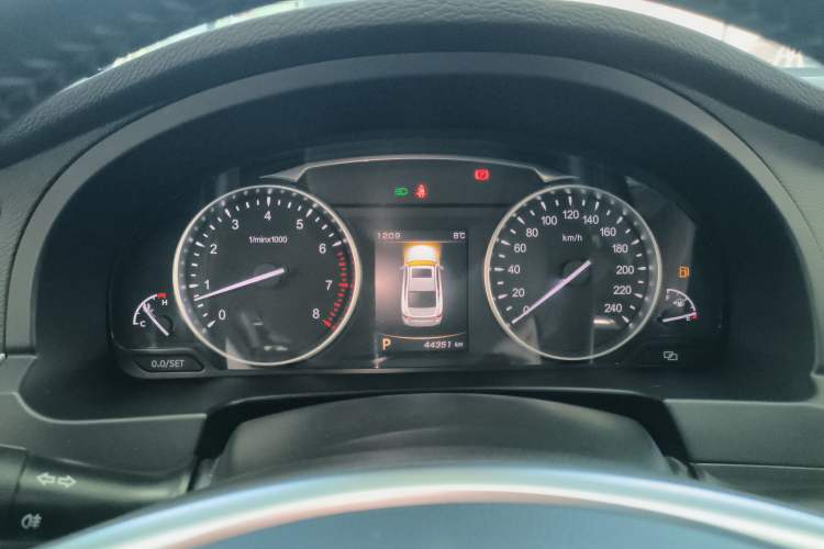 Used Geely Auto Emgrand GT 2017 2.4L Comfort Model Instrument Cluster