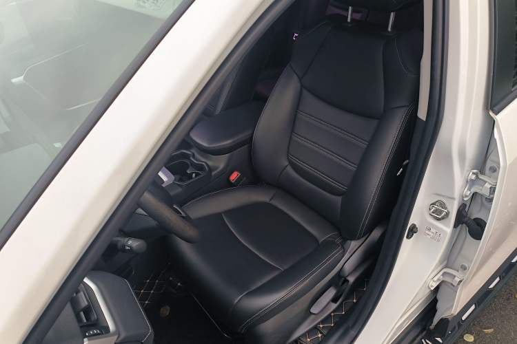 Used Toyota RAV4 2020 2.0L CVT Two-Wheel Drive Urban Edition
