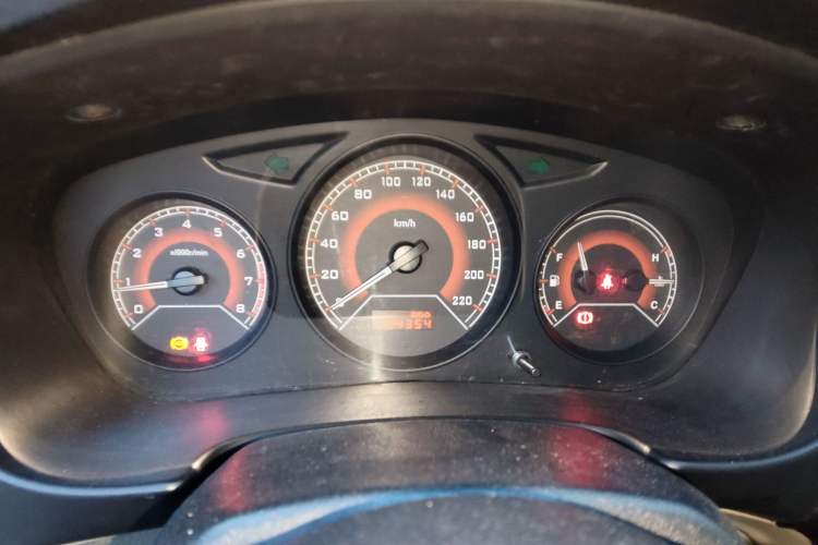 Used Soueast V3 Lingyue 2014 1.5L Manual Smart Edition Instrument Cluster