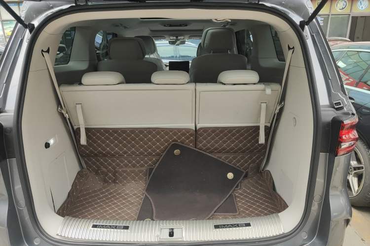 Used Roewe iMAX8 2023 400TGI Elite Edition