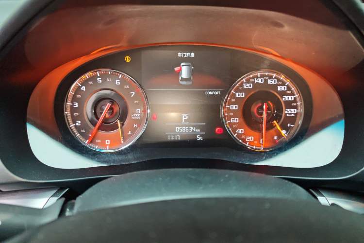 Used Acura CDX 2016 1.5T Two-Wheel Drive Deluxe Edition