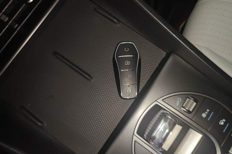 Used BYD Seal 05 DM-i 2025 DM-i Smart Drive 55KM Luxury Model Interior 1