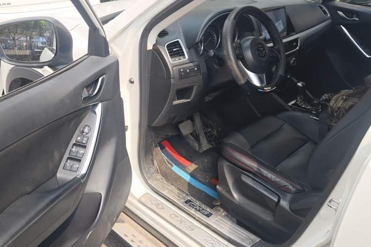 Used Mazda CX-5 2015 2.0L Automatic Two-Wheel Drive Urban Version Driver Seat