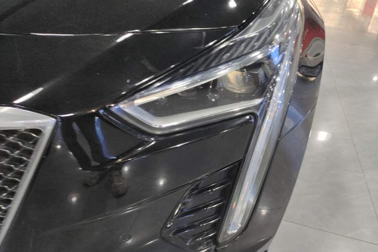 Used Cadillac CT6 2020 28T Luxury Sport Model Left Front Headlight