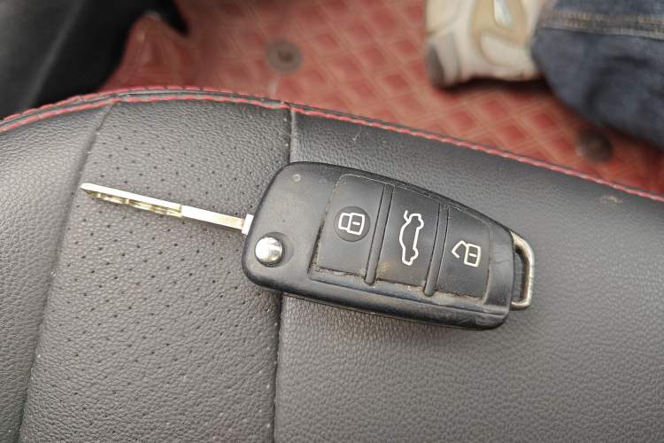 Used Chery Tiggo 3X 2018 1.5L Automatic Comfort Edition Vehicle Key