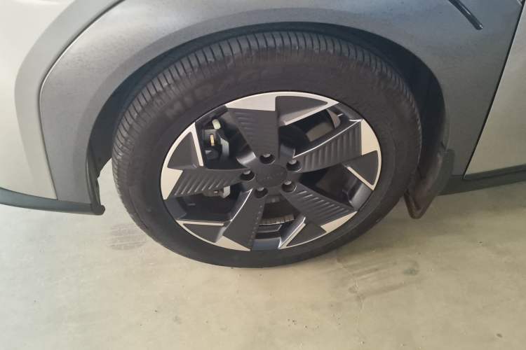 Used AION Y 2022 70 Intelligent Edition Lithium Iron Phosphate