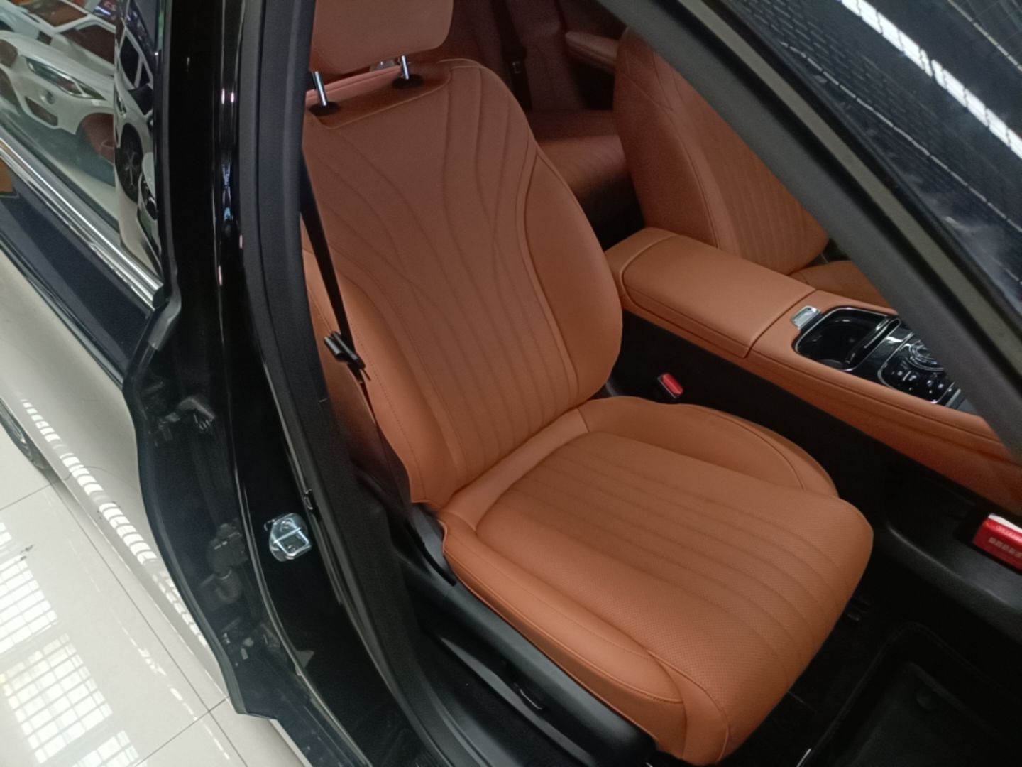 Geely Galaxy Starlight 7 2026 220km Four-Wheel-Drive Exploration+ Edition — снимка 19