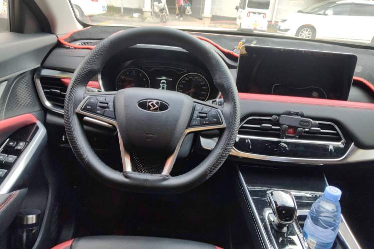 Used SOL X8 2021 300T DCT Luxury Smart Connect Edition 6 Seats