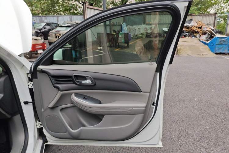 Used Chevrolet Malibu 2014 2.0L Automatic Luxury Edition