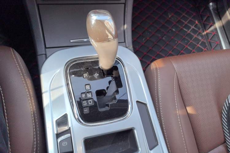 Used BYD S7 2015 2.0T Upgraded Automatic Luxury Version