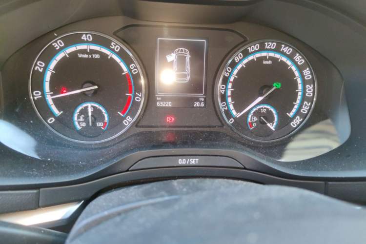 Used Skoda Karoq 2021 TSI280 Luxury Edition Odometer Close Up