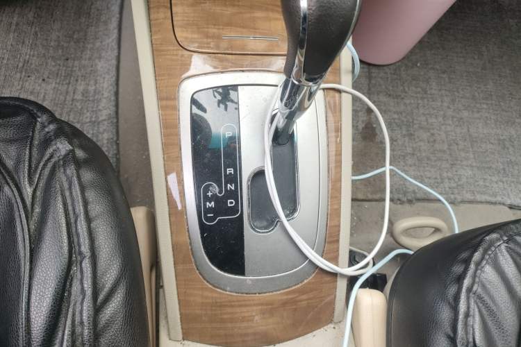 Used Buick Excelle 2015 1.5L Automatic Classic Model
