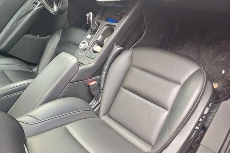 Used Cadillac XT4 2021 28T Two-Wheel Drive Leading Version
