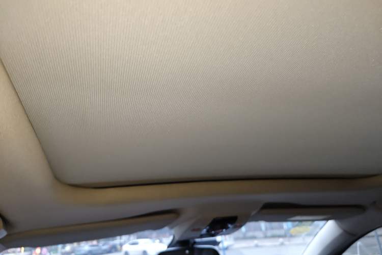 Used DS 6 2014 1.6T Luxury Edition THP160
