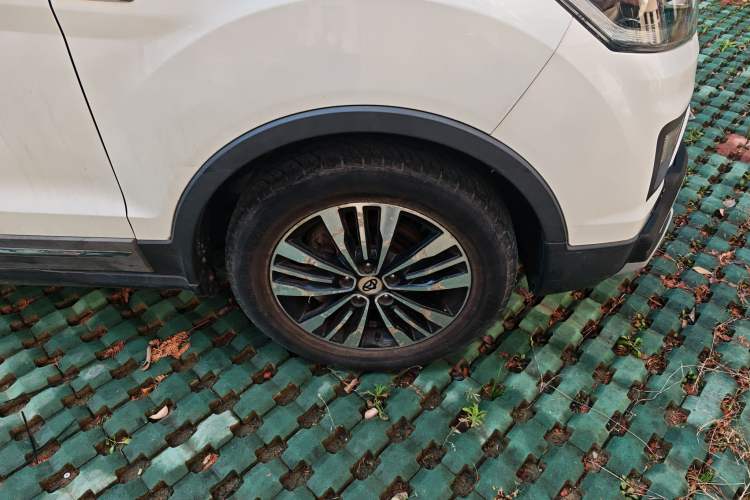 Used CHANGAN OSHAN CX70 2017 Facelifted CX70T 1.5T Manual High-Performance Edition