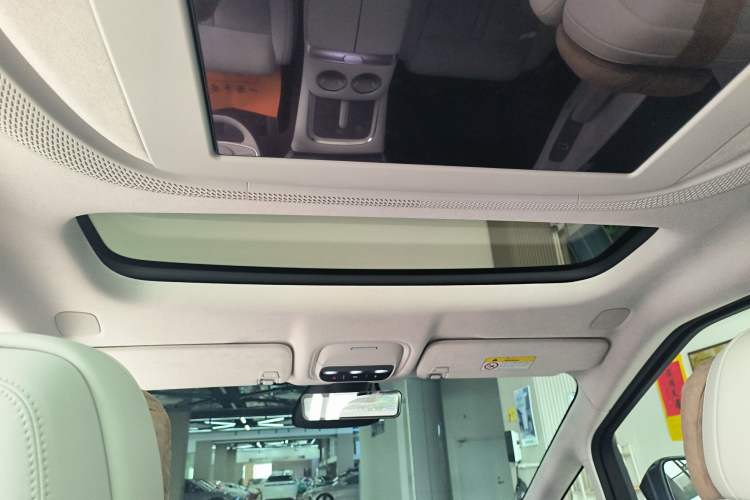 Used XPeng X9 2024 702 Ultra-Long Range Max