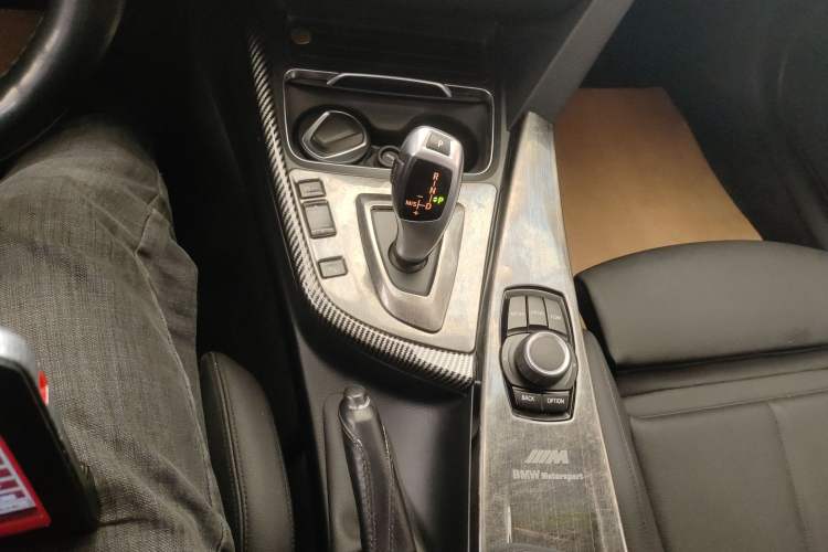 Used BMW 3 Series 2018 320Li Fashion Model
