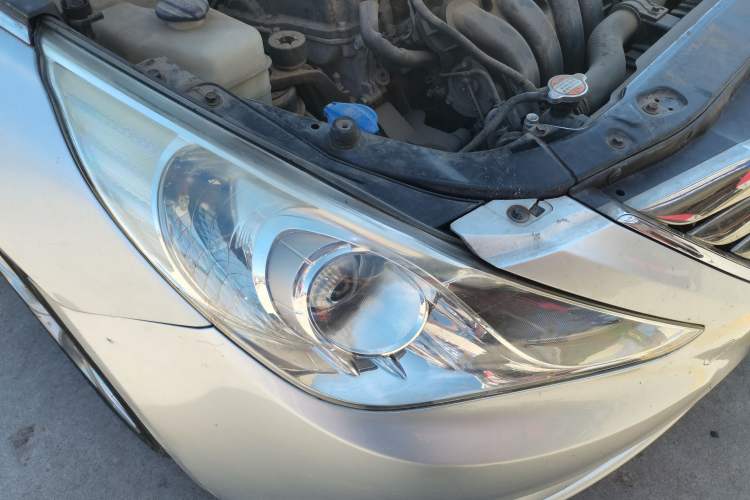 Used Hyundai Sonata 2011 2.0L Automatic Supreme Edition
