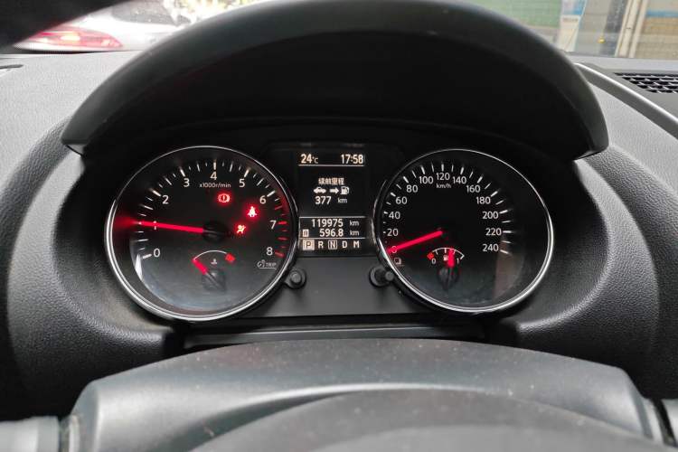 Used Nissan Qashqai 2012 2.0 XL Fire CVT 2WD
