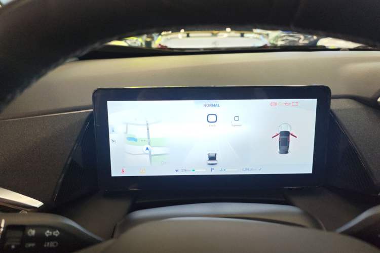 Used Dongfeng Aeolus Mage 2023 DH-i 1.5T Luxury Edition Instrument Cluster