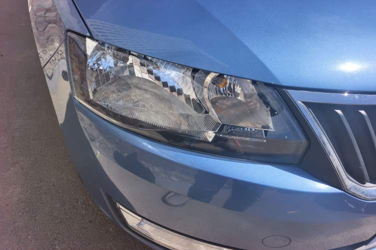 Used Skoda Rapid 2016 1.6L Manual Trend Edition
