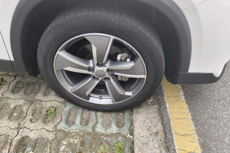 Used Geely Auto Haoyue L 2024 2.0T DCT Prestige Version