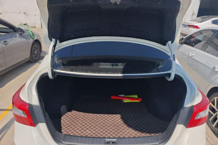 Used Nissan Sylphy 2022 Classic 1.6XE CVT Comfort Edition Trunk