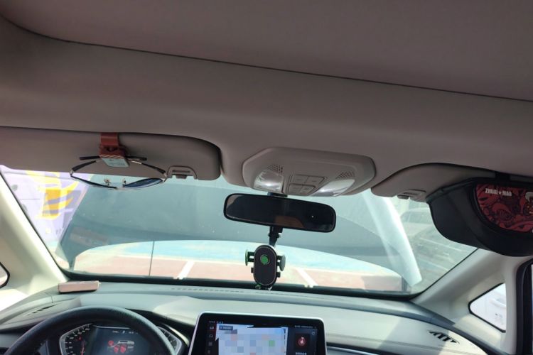 Used SAIC MAXUS G50 2019 1.5T First Edition Automatic Luxury Version 6 Seats Headliner