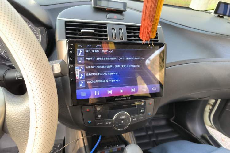 Used Nissan Tiida 2014 1.6L CVT Smart Model