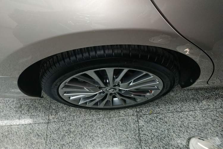 Used Toyota Camry 2018 Dual-Engine 2.5 HG Luxury Edition Right Rear Wheel Hub