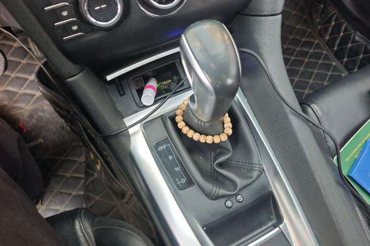 Used DS 6 2014 1.6T Luxury Edition THP160