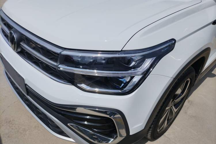 Used Volkswagen Tharu 2023 300TSI Two-Wheel-Drive Full Moon Edition Left Front Headlight