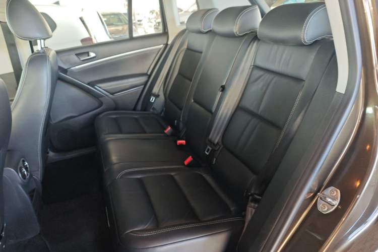 Used Volkswagen Tiguan L 2016 280TSI Automatic Two-Wheel Drive Silk Road Comfort Edition