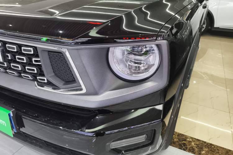 Used Haval H Dog 2023 1.5T Two-Wheel Drive Chao Ye Version Plus Left Front Headlight