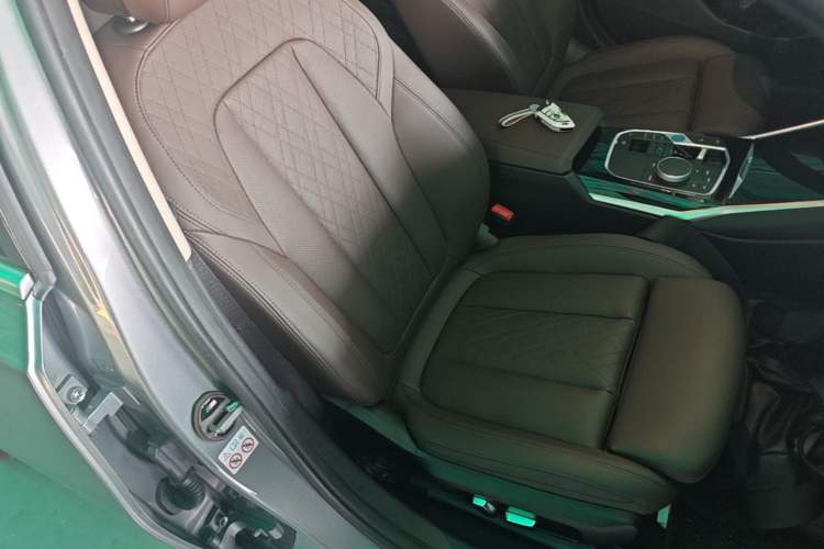 Used BMW i3 2022 eDrive 35 L