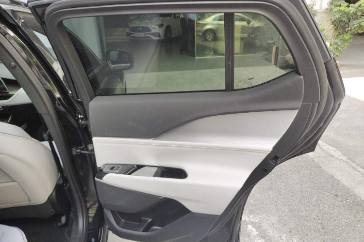 Used Cadillac GT4 2023 25T Luxury Model
